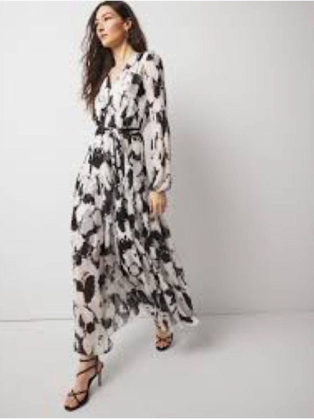NWT White House Black Market Black & White Floral Maxi Dress - Size 12